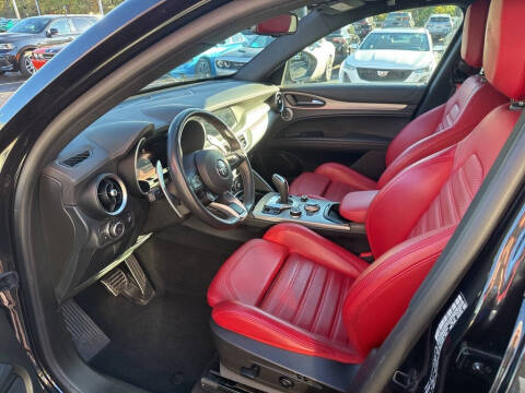 2024 Alfa Romeo Stelvio Veloce