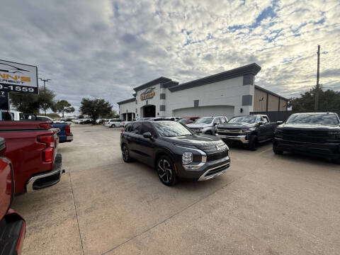 2024 Mitsubishi Outlander SE