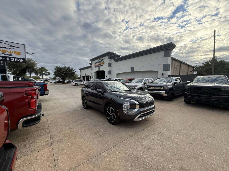 2024 Mitsubishi Outlander SE