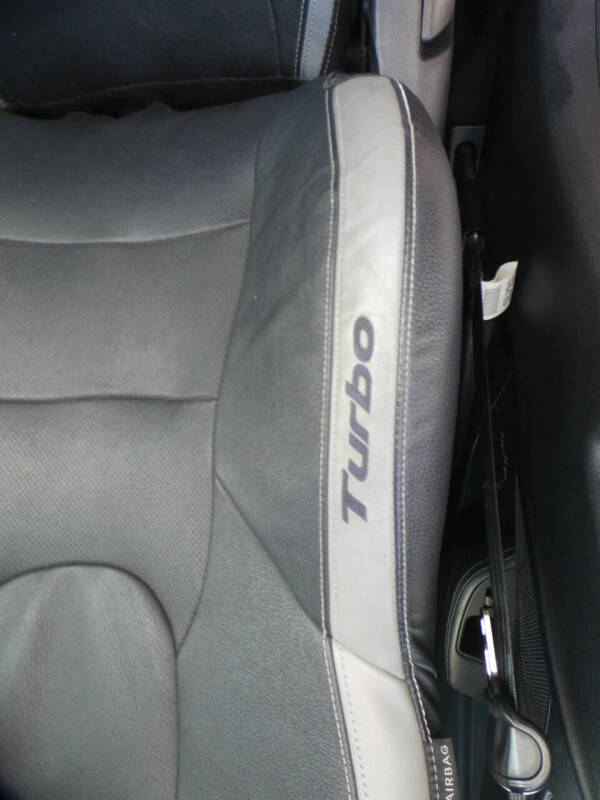 2016 Hyundai Veloster Turbo