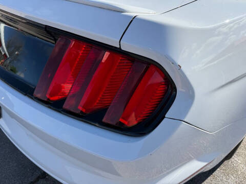 2017 Ford Mustang EcoBoost