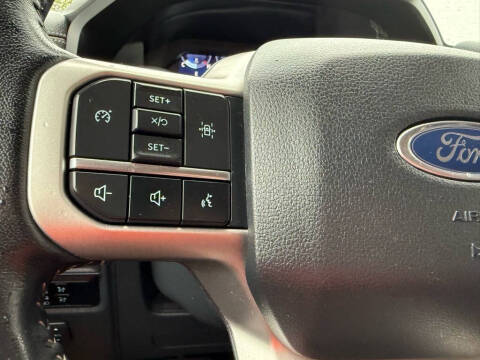 2023 Ford Expedition XLT