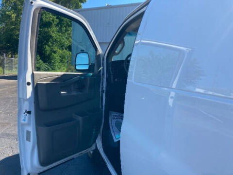 2017 Chevrolet Express 2500