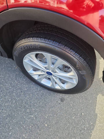 2017 Ford Escape SE
