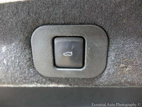 2017 Lincoln Continental Select