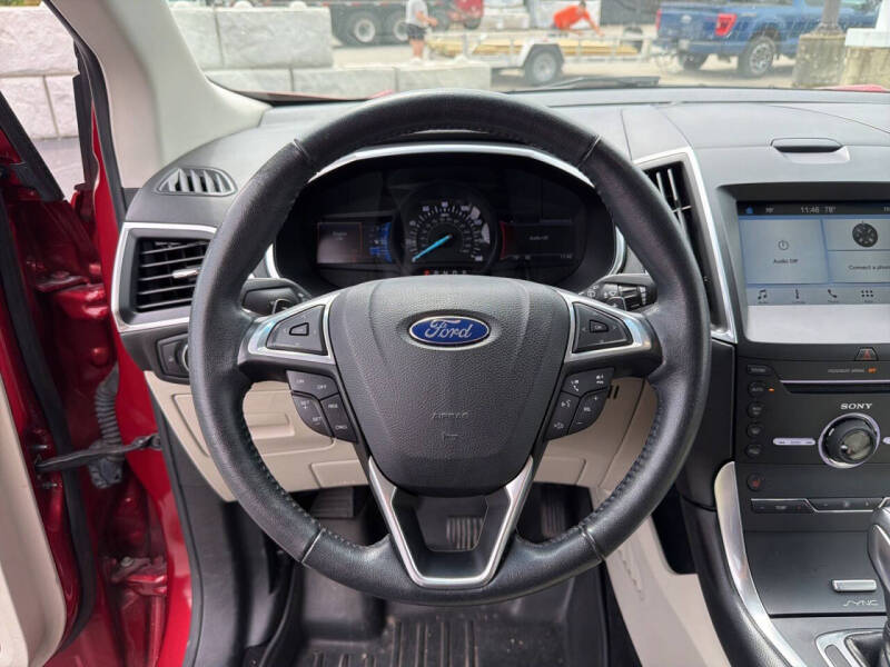 2016 Ford Edge Titanium