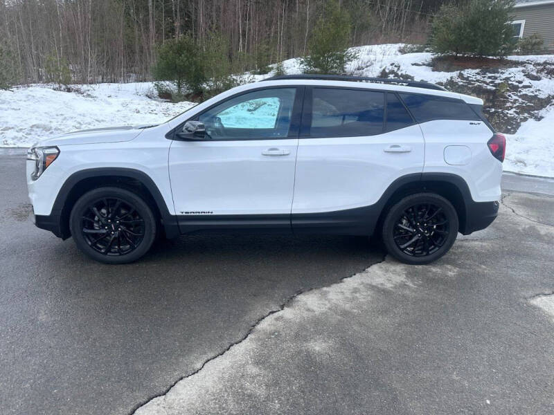 2024 GMC Terrain SLT