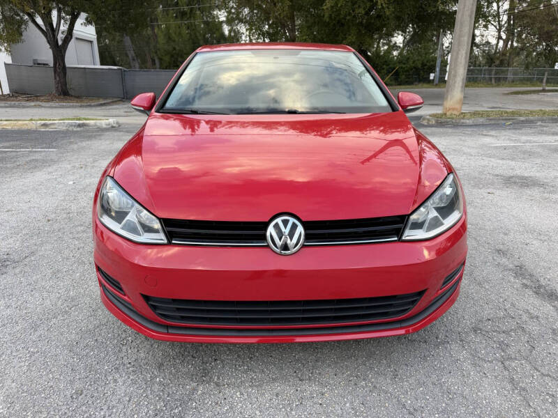 2017 Volkswagen Golf TSI S