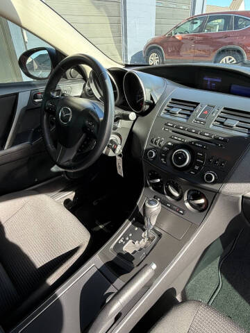 2012 Mazda MAZDA3 i Touring