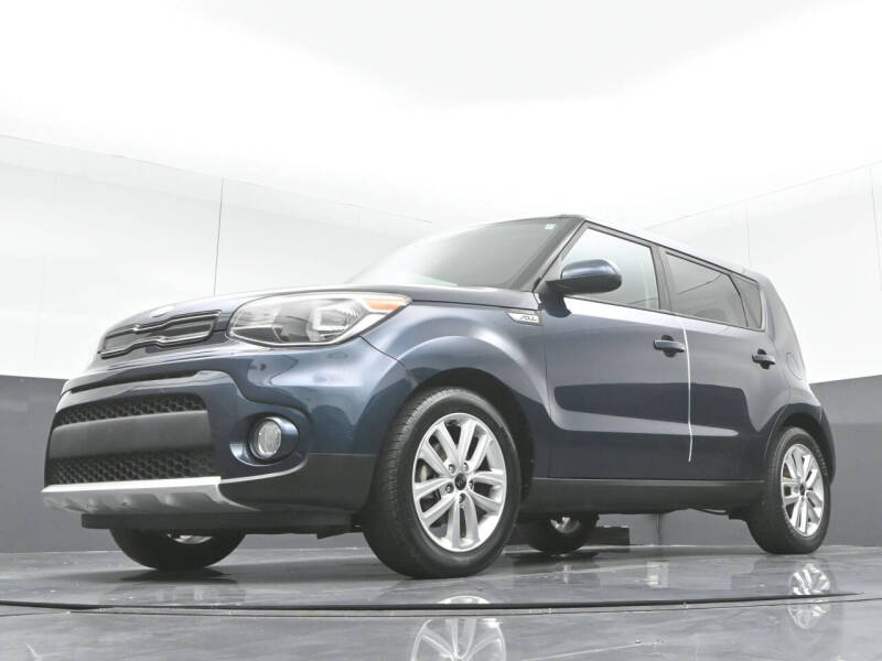 2017 Kia Soul +