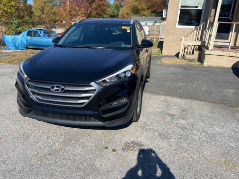 2017 Hyundai Tucson for sale at GALANTE AUTO SALES LLC in Aston PA