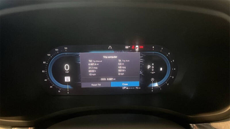 2024 Volvo S60 B5 Core Dark Theme