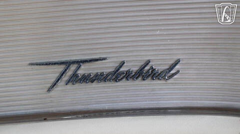 1962 Ford Thunderbird