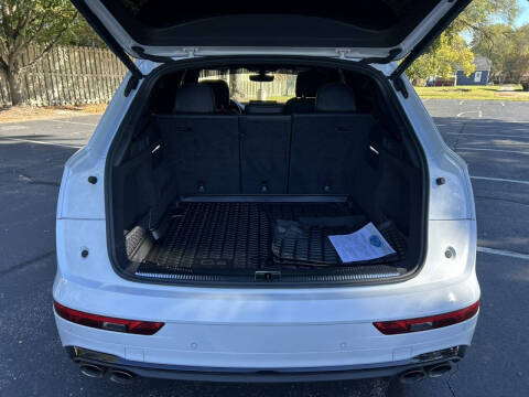 2023 Audi SQ5 3.0T quattro Prestige