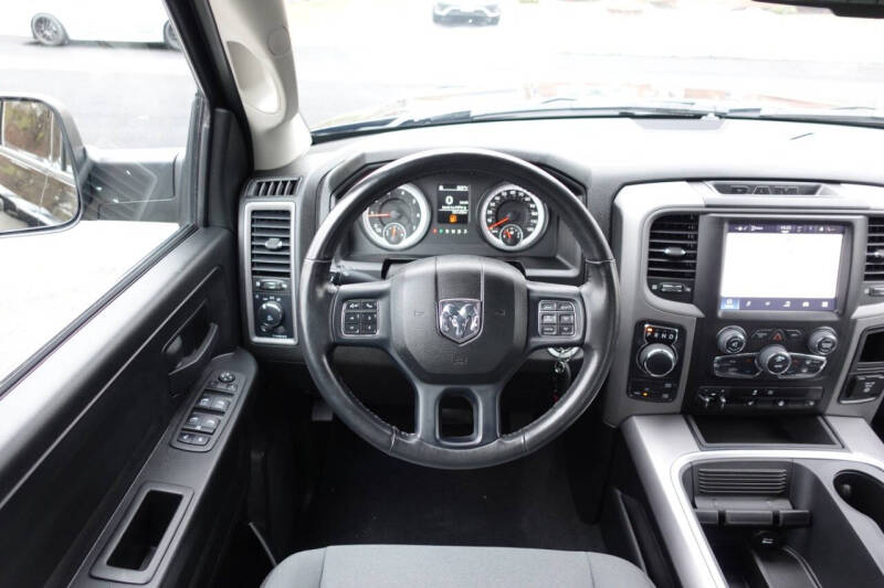 2023 RAM 1500 Classic Express