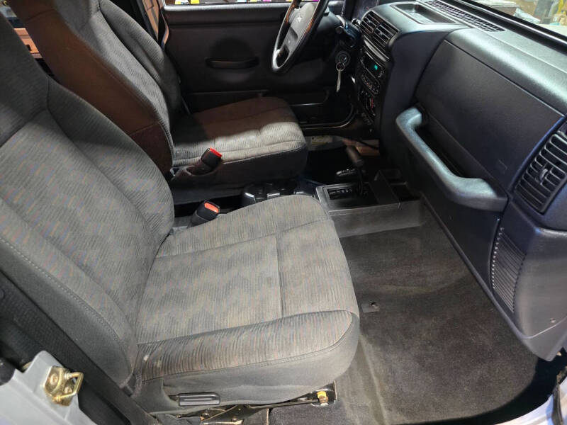 2005 Jeep Wrangler SE