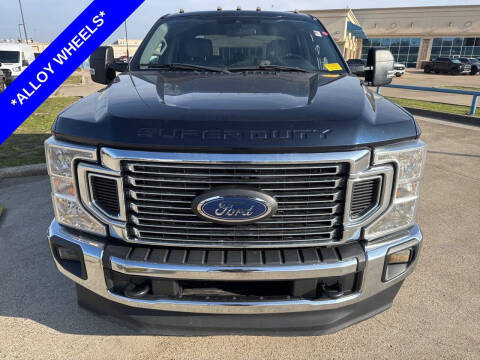 2022 Ford F-350 Super Duty XLT