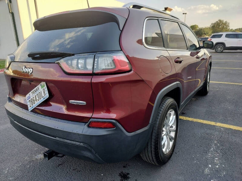 2019 Jeep Cherokee Latitude