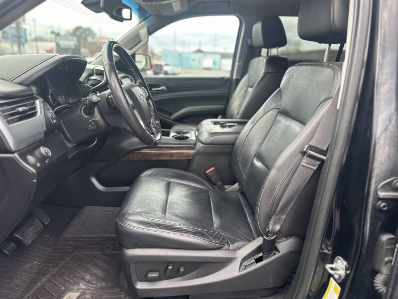 2017 Chevrolet Suburban LT