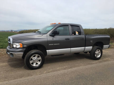 2003 Dodge Ram Pickup 2500 for sale at M AND S CAR SALES LLC in Independence OR