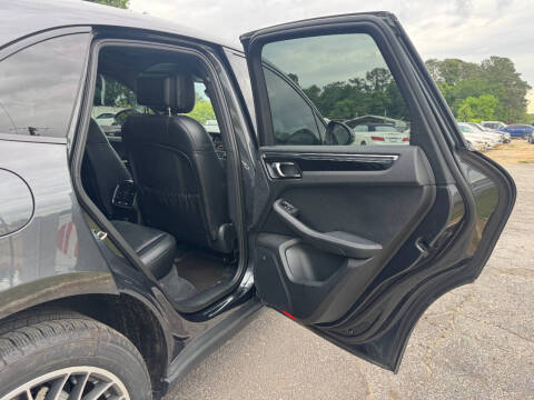 2017 Porsche Macan S