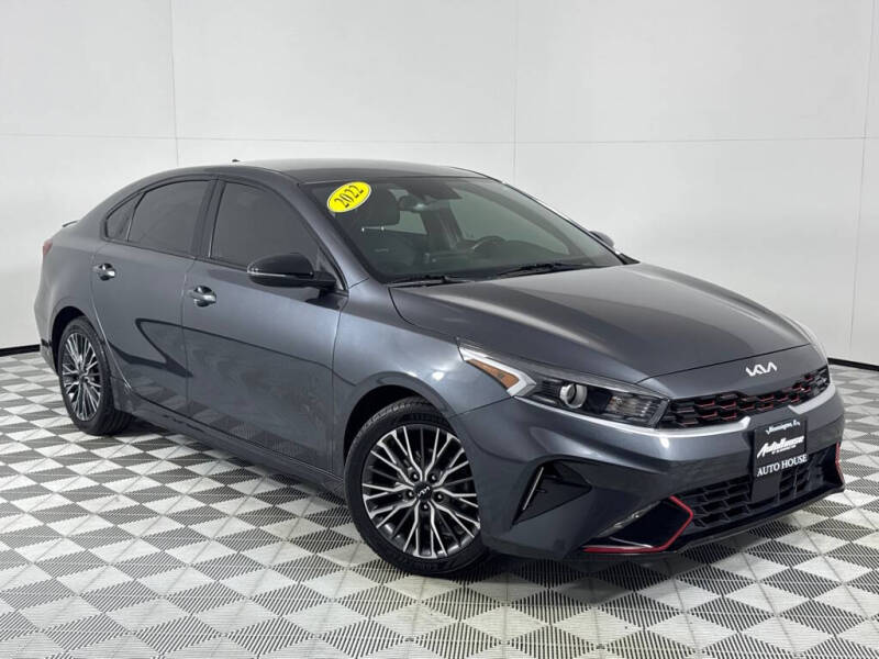 2022 Kia Forte GT Line
