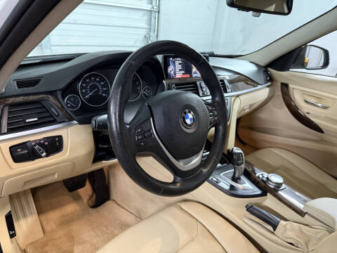 2014 BMW 3 Series 328i