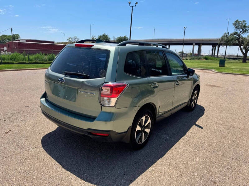 2017 Subaru Forester 2.5i