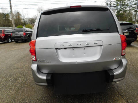2017 Dodge Grand Caravan SE