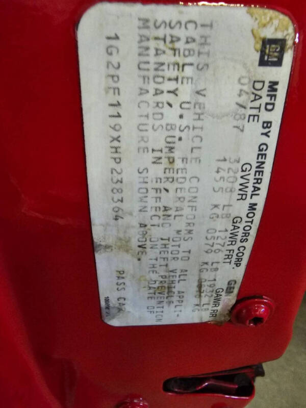 1987 Pontiac Fiero SE