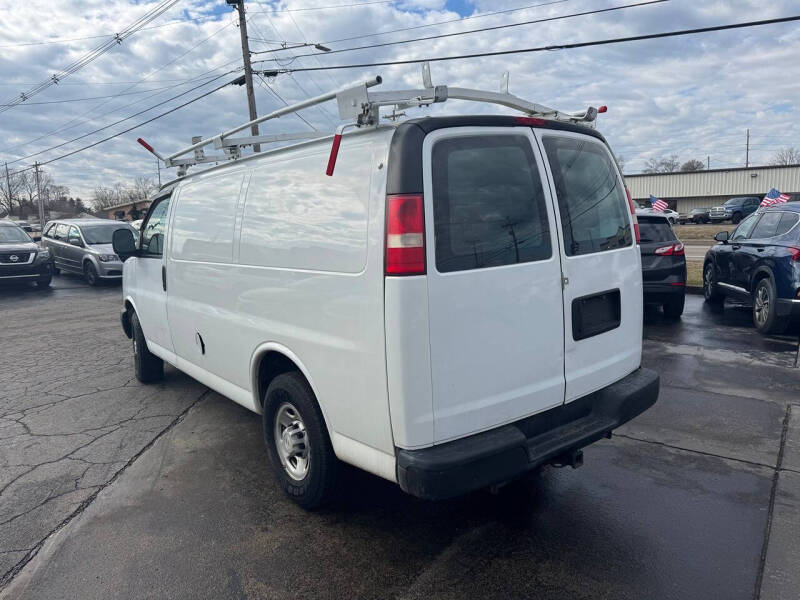 2009 Chevrolet Express 2500