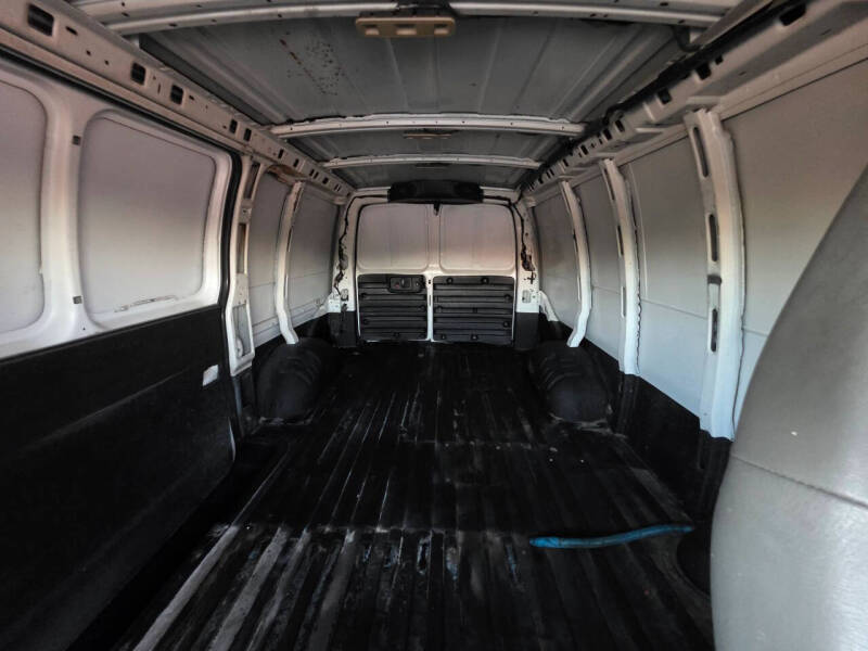 2020 Chevrolet Express 2500