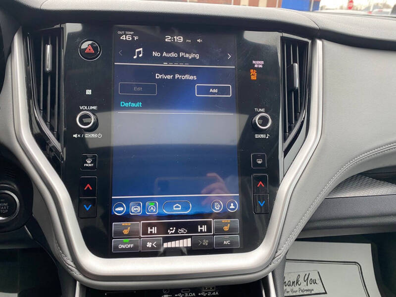 2025 Subaru Outback Premium