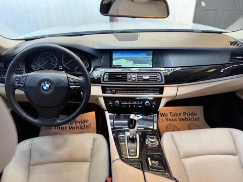 2012 BMW 5 Series 535i