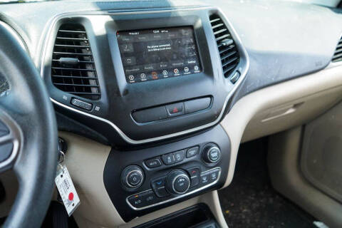 2019 Jeep Cherokee Latitude