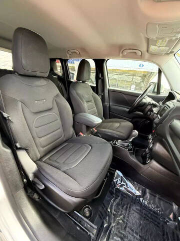 2017 Jeep Renegade Altitude