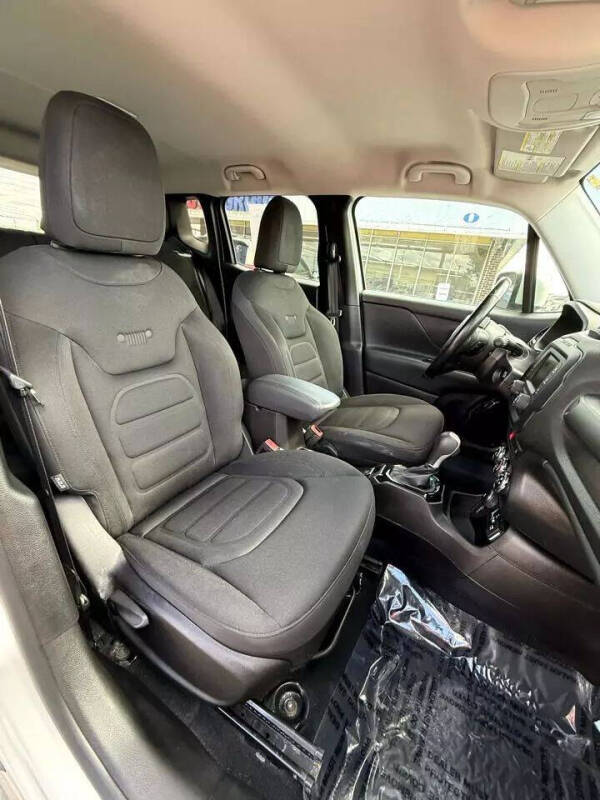 2017 Jeep Renegade Altitude