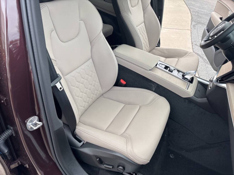 2026 Volvo XC90 B6 Plus 7P