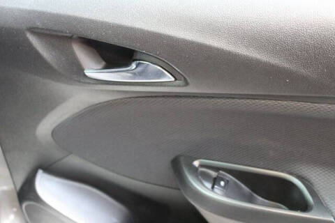 2018 Chevrolet Cruze LT Auto