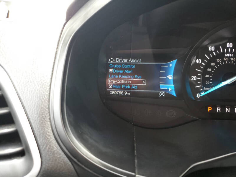 2022 Ford Edge