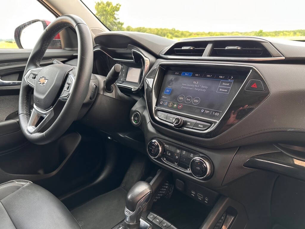 2021 Chevrolet Trailblazer for sale at BANKERS AUTOS in Denton, TX