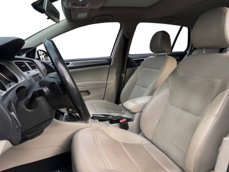 2015 Volkswagen Golf