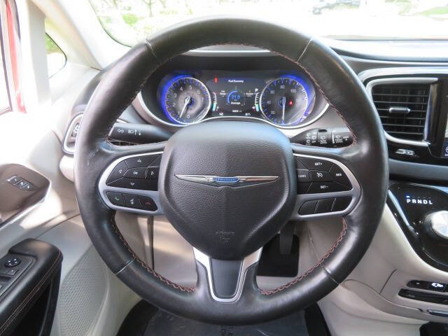 2020 Chrysler Pacifica Touring L Plus