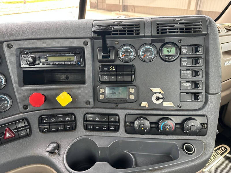 2017 Freightliner Cascadia