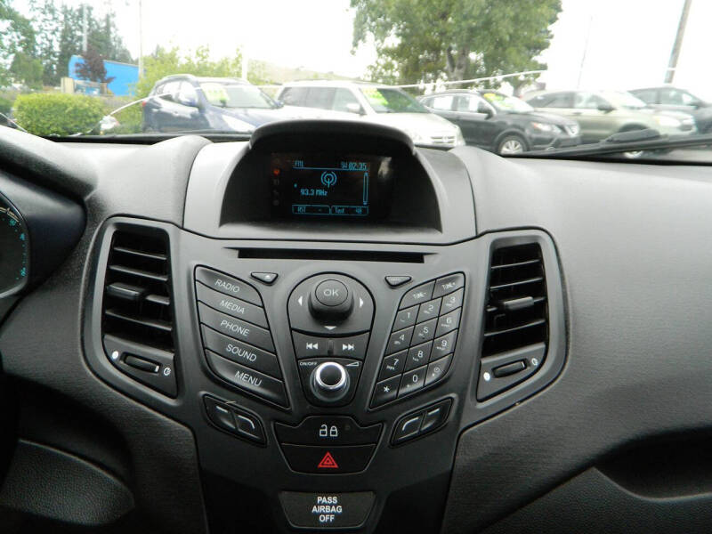 2014 Ford Fiesta SE