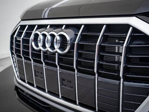 2025 Audi Q3 quattro S line Prem Plus 45 TFSI