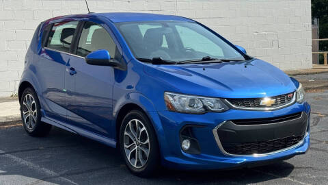 2017 Chevrolet Sonic LT Manual