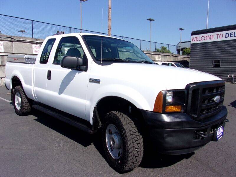 2005 Ford F-250 Super Duty for sale at Delta Auto Sales in Milwaukie OR