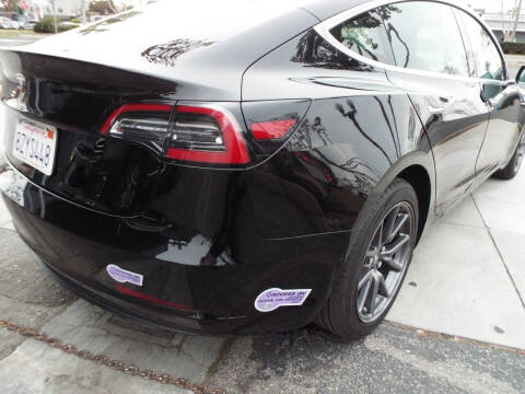 2019 Tesla Model 3 Standard Range Plus