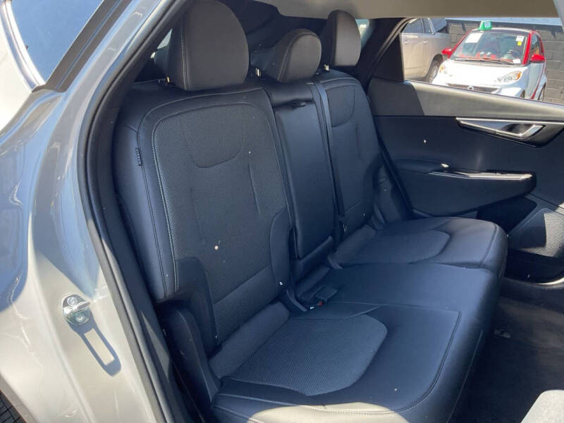 2025 Kia EV6 Light Long Range